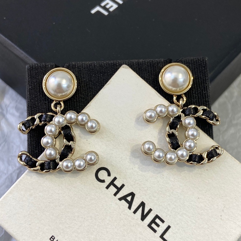 CHANEL Pearl & Leather Woven CC Drop Earrings